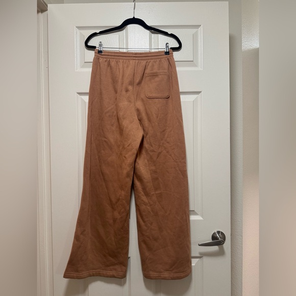 PINK Victoria's Secret Camel Wide-Leg Sweatpants - Picture 6 of 14